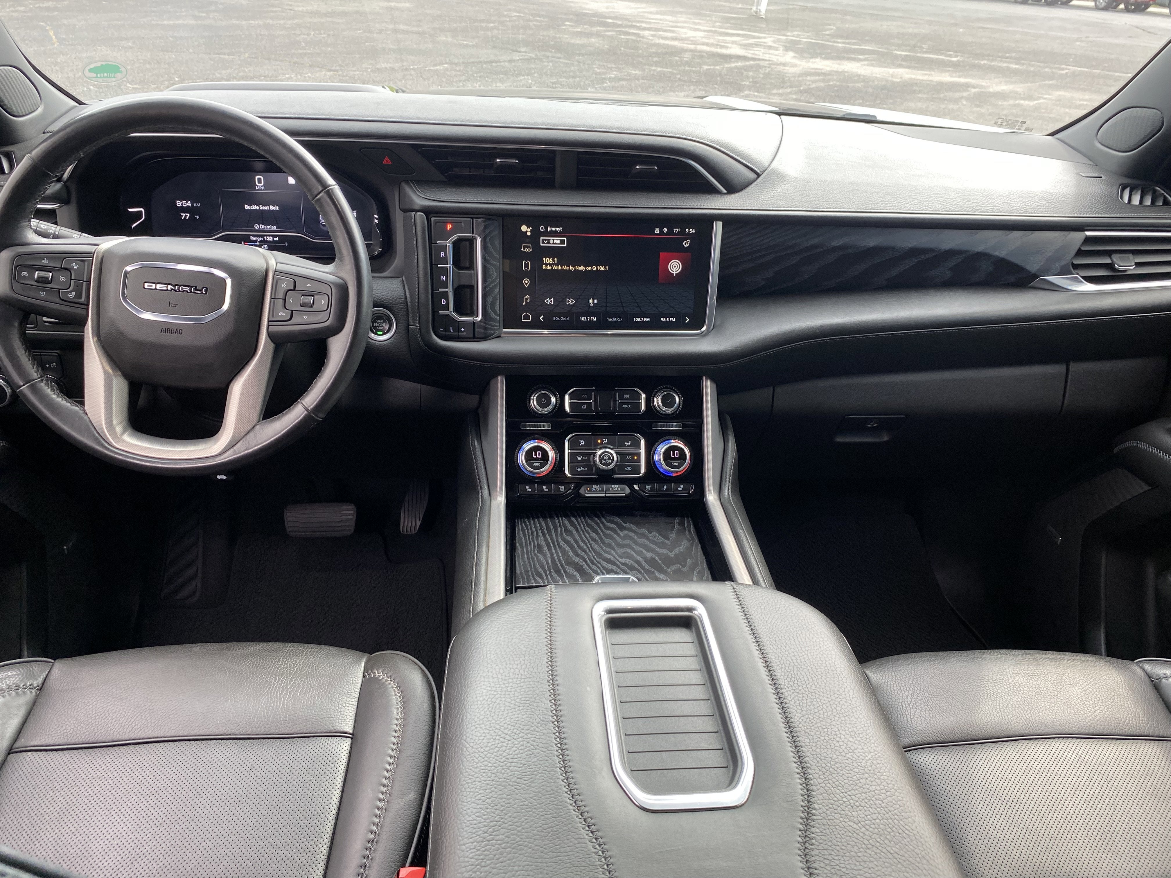 2022 GMC Yukon — detail view