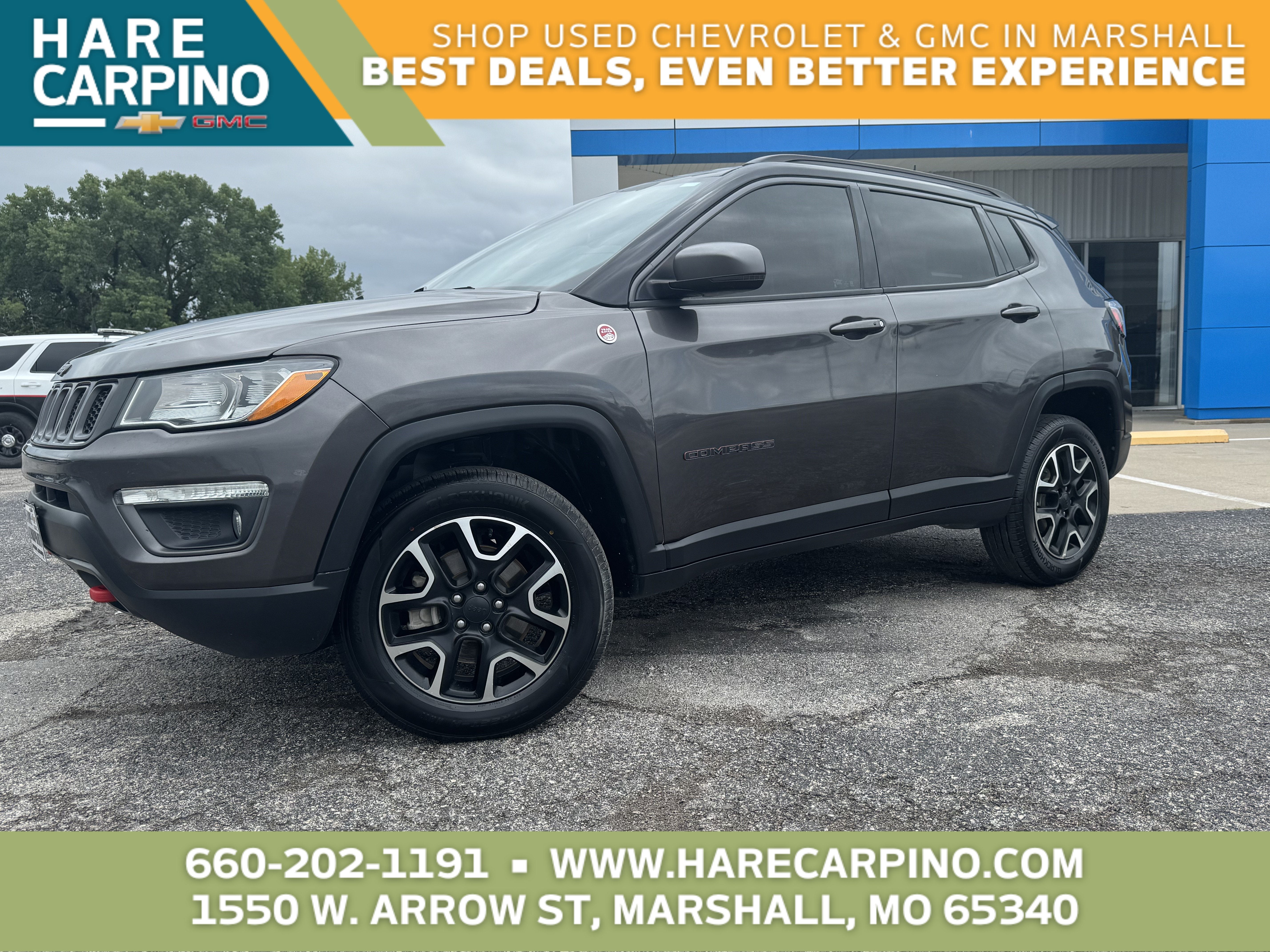 2019 Jeep Compass Trailhawk in Granite Cr — front three-quarter view